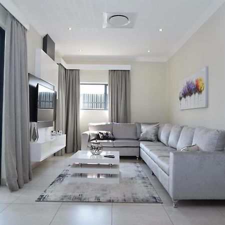 Elridge Living Apartamento Boksburg Exterior foto