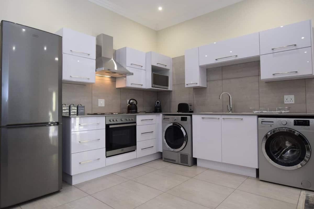 Elridge Living Apartamento Boksburg Exterior foto