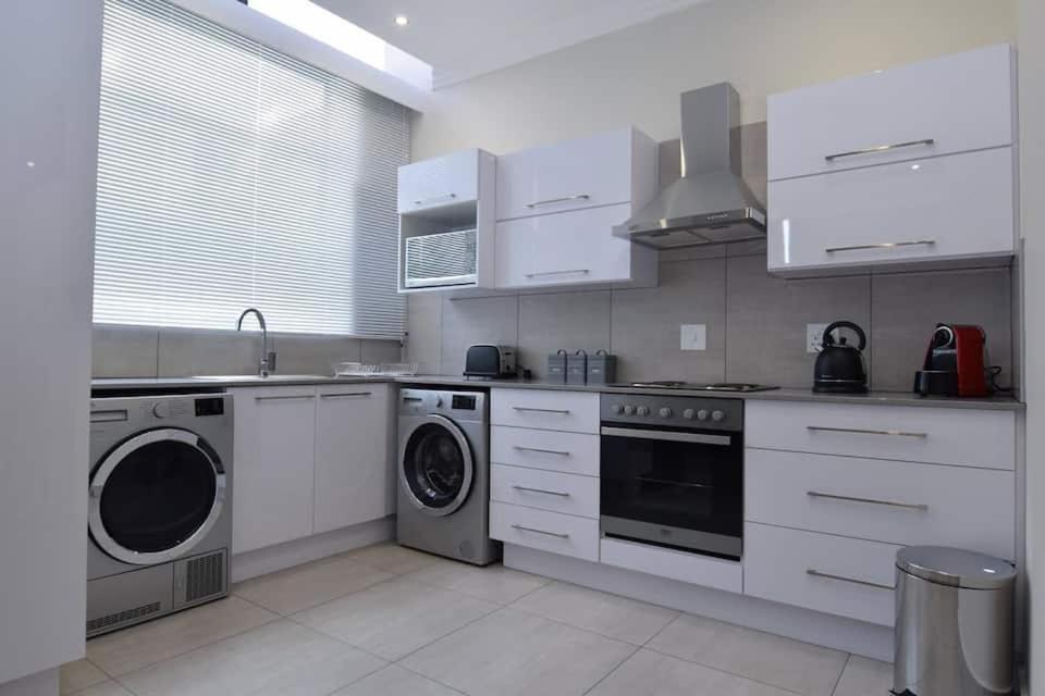 Elridge Living Apartamento Boksburg Exterior foto